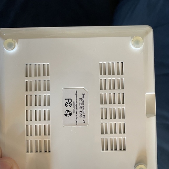 Kate Spade Just Charge It Wristlet Black /White Charging Pad/chargercord Include - Picture 5 of 9